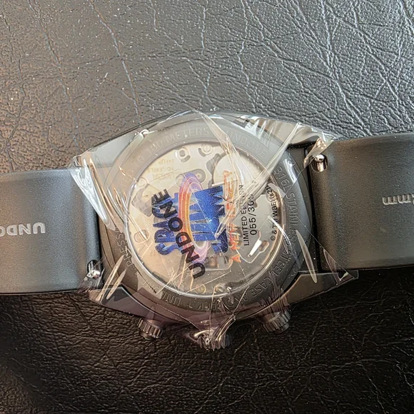 UNDONE Space Jam 2 - Picture 5 of 7